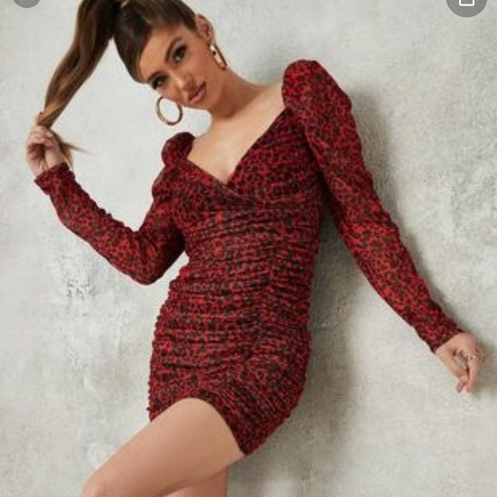 NWTS Missguided Animal Mesh Milkmaid Wrap Mini Dress in Red Cheetah Size 6 ♥️